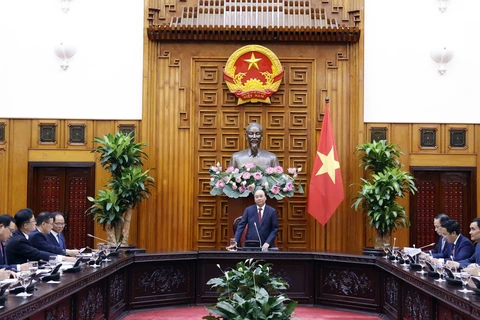 Thủ tướng Nguyễn Xuân Phúc phát biểu tại buổi tiếp đoàn doanh nghiệp Hàn Quốc tại Việt Nam. (Ảnh: Thống Nhất/TTXVN)