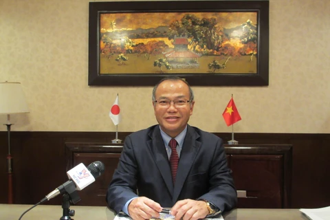 Đại sứ Việt Nam tại Nhật Bản Vũ Hồng Nam trả lời phỏng vấn phóng viên TTXVN. (Ảnh: Đào Thanh Tùng/TTXVN)