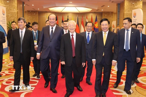 Tổng Bí thư, Chủ tịch nước Nguyễn Phú Trọng đến dự hội nghị. (Ảnh: Dương Giang/TTXVN)
