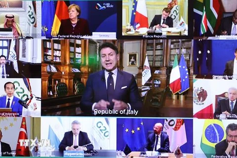 Thủ tướng Italy Giuseppe Conte phát biểu trong phiên thảo luận tại Hội nghị G20. (Ảnh: Thống Nhất/TTXVN)