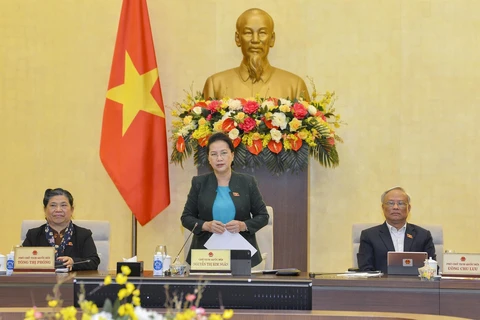 Chủ tịch Quốc hội Nguyễn Thị Kim Ngân chủ trì và phát biểu bế mạc. (Ảnh: Trọng Đức/TTXVN)