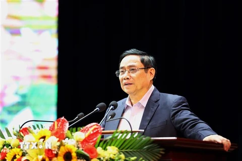 Ủy viên Bộ Chính trị, Trưởng ban Tổ chức Trung ương Phạm Minh Chính phát biểu tại hội nghị. (Ảnh: Hữu Quyết/TTXVN)