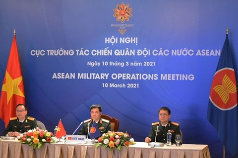 Đoàn Việt Nam tham dự AMOM-11. (Nguồn: qdnd.vn)