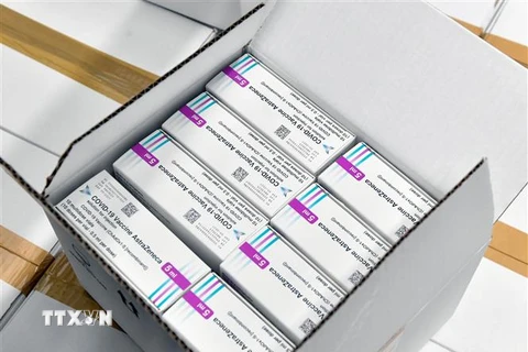 Lô vaccine ngừa COVID-19 của hãng AstraZeneca. (Ảnh: AFP/TTXVN)