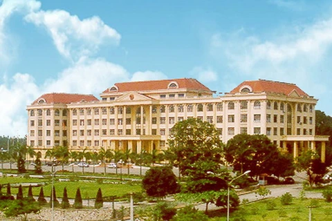 Tòa nhà Hội đồng Nhân dân-Ủy ban Nhân dân tỉnh Vĩnh Phúc. (Nguồn: Vinhphuc.gov.vn)