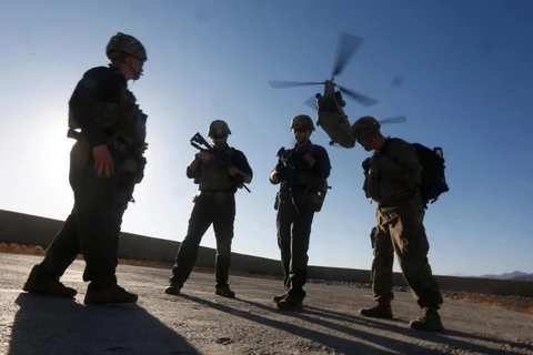 Mỹ lặng lẽ rút khỏi căn cứ không quân lớn nhất Afghanistan vào nửa đêm
