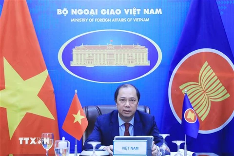 Thứ trưởng Ngoại giao Nguyễn Quốc Dũng dự Hội nghị Hội đồng điều phối ASEAN lần thứ 30 (ACC-30). (Ảnh: Lâm Khánh/TTXVN)