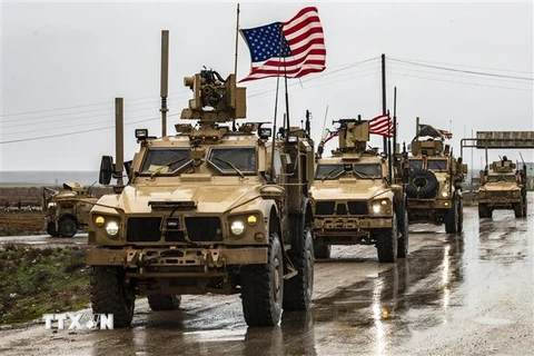 Binh sỹ Mỹ tuần tra tại tỉnh Hasakeh, Syria, ngày 24/1/2020. (Ảnh: AFP/TTXVN)