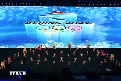 Các nghệ sỹ biểu diễn trong lễ khai mạc Olympic mùa Đông Bắc Kinh 2022 tại Sân vận động quốc gia ở thủ đô Bắc Kinh, Trung Quốc, ngày 4/2. (Ảnh: THX/TTXVN)