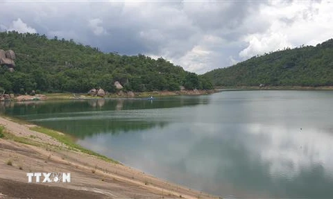 Hệ thống thủy lợi A Yun Hạ, huyện Phú Thiện, Gia Lai đã cung cấp nước cho hàng nghìn hộ dân trong sản xuất và sinh hoạt. (Ảnh: Hồng Điệp/TTXVN)