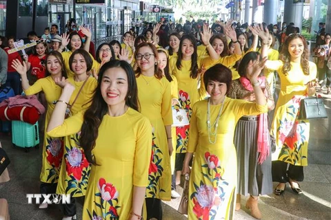 Các đoàn khách du lịch MICE đến Đà Nẵng trong năm 2021. (Ảnh: Trần Lê Lâm/TTXVN)