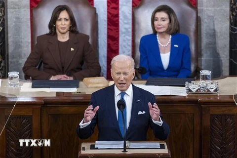 Tổng thống Mỹ Joe Biden đọc Thông điệp Liên bang 2022 tại phiên họp lưỡng viện Quốc hội ở Washington, DC, ngày 1/3. (Ảnh: AFP/TTXVN)