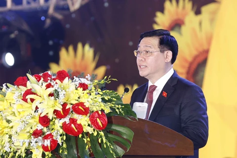 Chủ tịch Quốc hội Vương Đình Huệ phát biểu tại Lễ kỷ niệm. (Ảnh: Doãn Tấn/TTXVN)