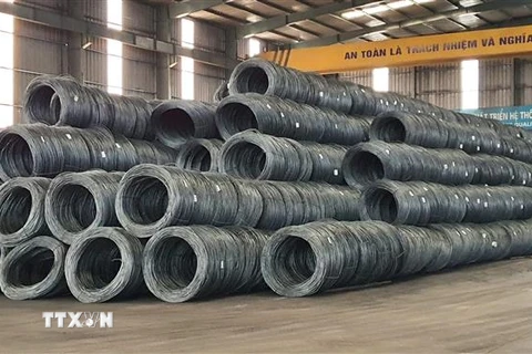 Sản phẩm thép xây dựng phục vụ thị trường trong nước và xuất khẩu của Công ty Cổ phần thép Việt Đức (Vĩnh Phúc). (Ảnh: Nguyễn Trọng Lịch/TTXVN)