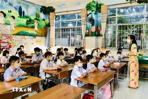 Học sinh trường tiểu học Ngô Quyền, Cần Thơ. (Ảnh minh họa: Ánh Tuyết/TTXVN)