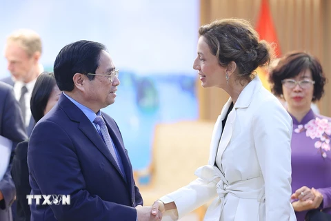 Thủ tướng Phạm Minh Chính tiếp bà Audrey Azoulay, Tổng Giám đốc UNESCO. (Ảnh: Dương Giang/TTXVN)