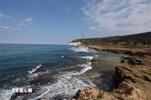 Vùng biển ở phía bắc Rosh Hanikra (Israel) trên Địa Trung Hải, gần hải giới với Liban, ngày 7/10/2022. (Ảnh: THX/ TTXVN)