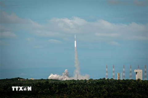 Hanbit-TLV, tên lửa đẩy thử nghiệm được phóng lên từ Trung tâm Vũ trụ Alcantara, miển Bắc Brazil. (Ảnh: YONHAP/TTXVN)
