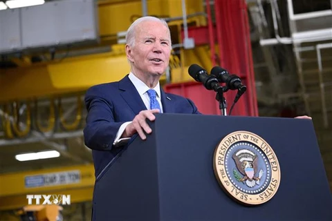 Tổng thống Mỹ Joe Biden phát biểu tại Fridley, Minnesota, ngày 3/4/2023. (Ảnh: AFP/ TTXVN)