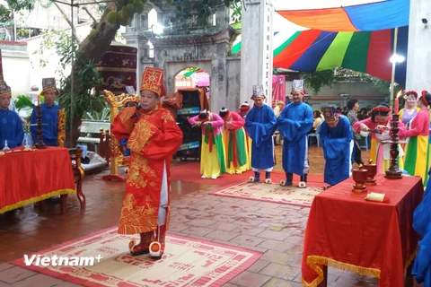 Nghi thức tế, lễ đặc sắc Hội thề Trung hiếu đền Đồng Cổ, quận Tây Hồ. (Ảnh: Đinh Thuận/Vietnam+)