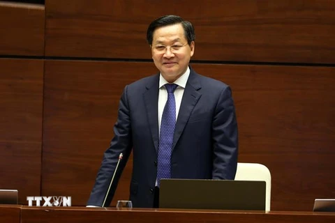 Phó Thủ tướng Lê Minh Khái trả lời chất vẫn. (Ảnh: An Đăng/TXVN)