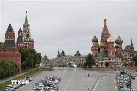 Lực lượng thực thi pháp luật Nga được triển khai trên Quảng trường Đỏ ở thủ đô Moskva, ngày 24/6. (Ảnh: THX/TTXVN)