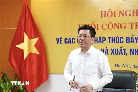 Bộ trưởng Bộ Công Thương Nguyễn Hồng Diên. (Ảnh: TTXVN phát)