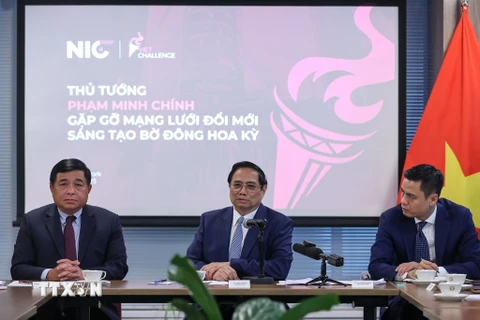 Thủ tướng Phạm Minh Chính phát biểu tại cuộc gặp gỡ các thành viên Mạng lưới Đổi mới Sáng tạo Việt Nam tại Hoa Kỳ. (Ảnh: Dương Giang/TTXVN)