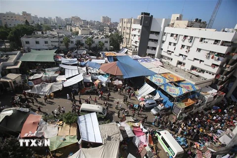 Bệnh viện Al-Shifa ở thành phố Gaza ngày 7/11/2023. (Ảnh: AFP/TTXVN)