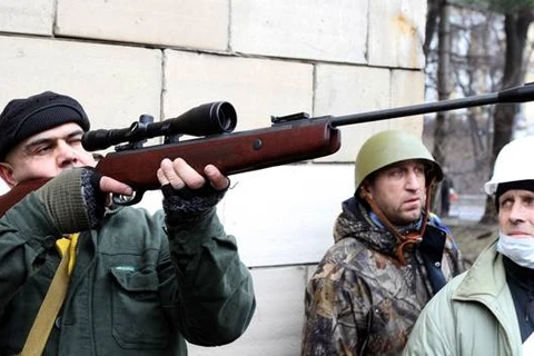 Nga, Đức hối thúc điều tra vụ các tay súng bắn thuê ở Kiev 