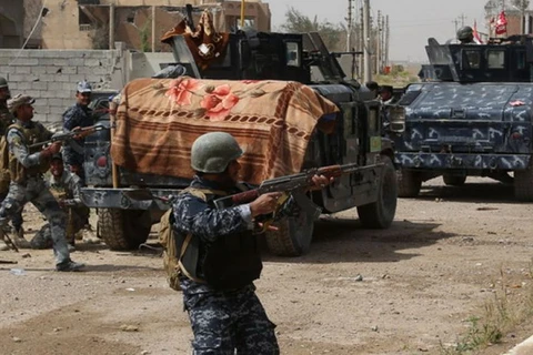 Quân đội Iraq tiếp tục truy quét các phần tử IS tại Tikrit