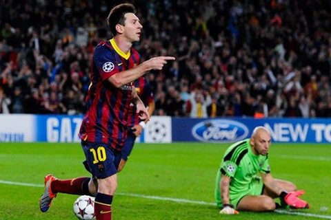Video Messi "nổ súng" đưa Barca vào vòng knock-out