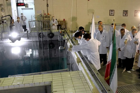 Iran có thể làm giàu urani ở mức 60% nếu đàm phán thất bại