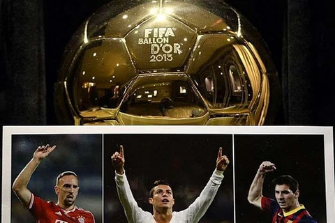 Quả bóng vàng FIFA 2013: Ronaldo, Ribery hay lại Messi?