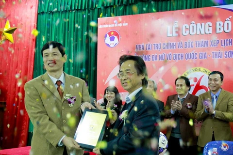 Bóng đá nữ Việt Nam tiếp tục được tài trợ trong tương lai