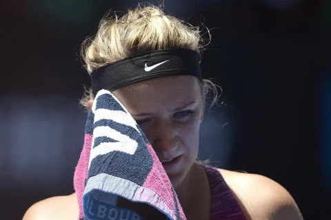 Australian Open chưa hết sốc: Nhà vô địch Azarenka gục ngã!