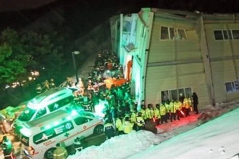 Đã có 10 người chết trong vụ sập nhà tại Hàn Quốc