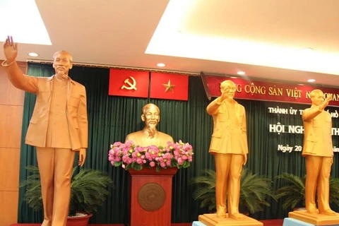 TP.HCM lấy ý kiến về mẫu Tượng đài Chủ tịch Hồ Chí Minh