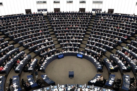 Nghị viện châu Âu kêu gọi phong tỏa tài sản đối với Nga 