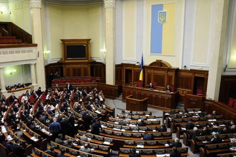 Quốc hội Ukraine chấp thuận các biện pháp khắc khổ theo yêu cầu của IMF. (Nguồn: AFP/TTXVN)