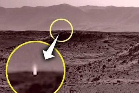 Những lý giải của NASA về ánh sáng bí ẩn trên sao Hỏa