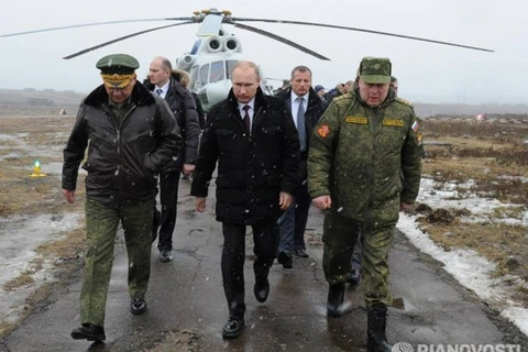 Tổng thống Nga trực tiếp theo dõi tập trận có bắn tên lửa