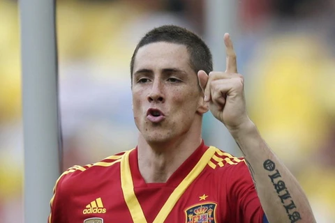 Tin World Cup 28/5: Pele sợ Tây Ban Nha, Torres nhận "kép phụ"