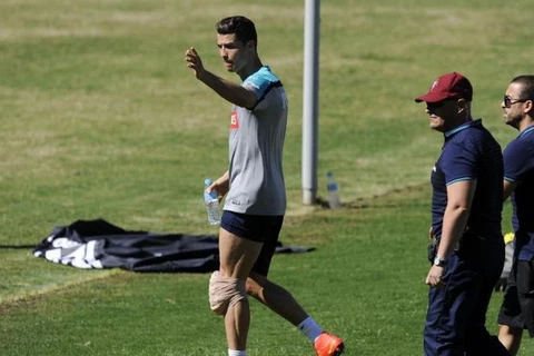 Bồ Đào Nha hoang mang về hung tin Ronaldo chia tay World Cup