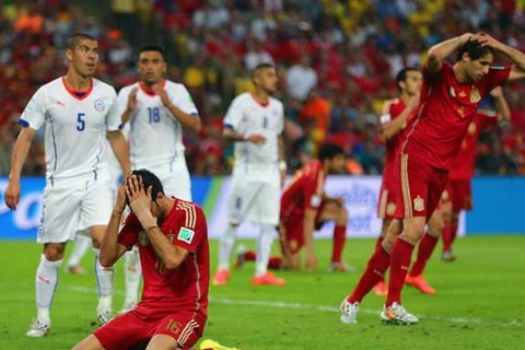 Cựu vương Tây Ban Nha tệ hại nhất trong lịch sử World Cup