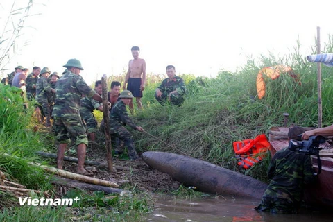 Hủy nổ an toàn quả bom nặng gần 1 tấn tại tỉnh Hải Dương