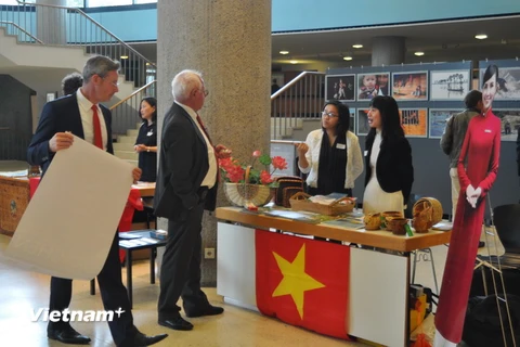 Việt Nam quảng bá hình ảnh nhân “Ngày Đại sứ quán“ tại Đức