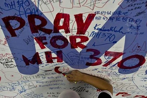 Vụ máy bay MH370: Phi công tự sát sau khi ngắt nguồn cung oxy?