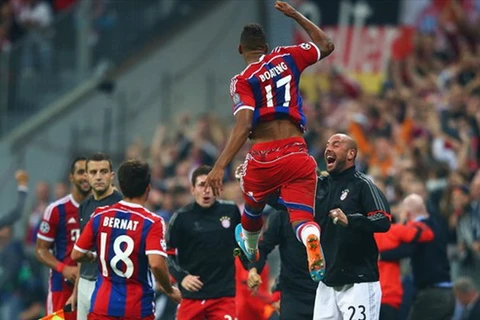 [Video] Bàn thắng tuyệt đẹp của Jerome Boateng hạ gục Man City