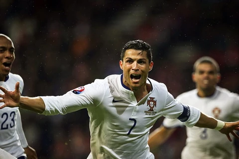 Kết quả: Đức hòa thất vọng, Ronaldo "cứu" Bồ Đào Nha